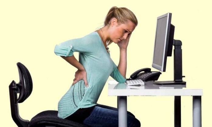 Work on computer rearing osteochondrosis
